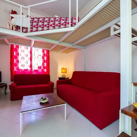 Apartment Migliarina Garden La Spezia