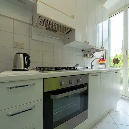 Apartment Migliarina Garden *